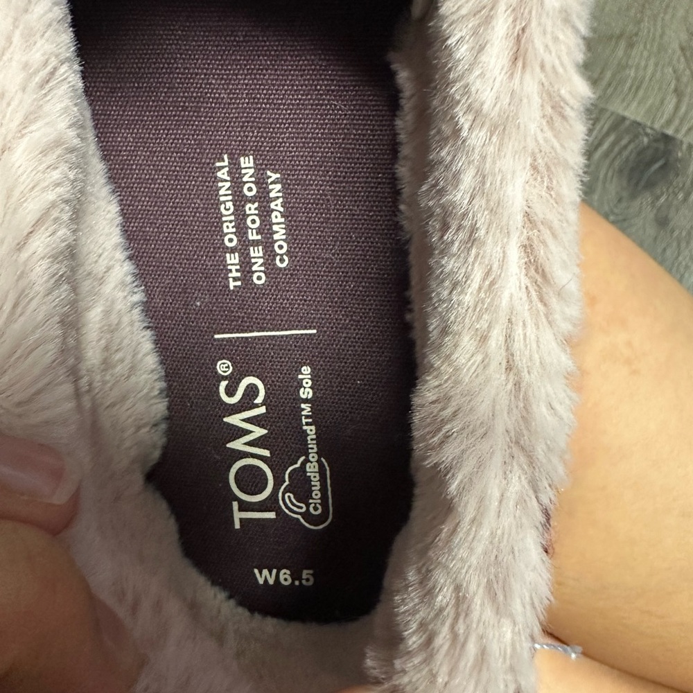 Women’s Brand New Toms Slip On Shoes Sz 6.5 - Picture 6 of 6